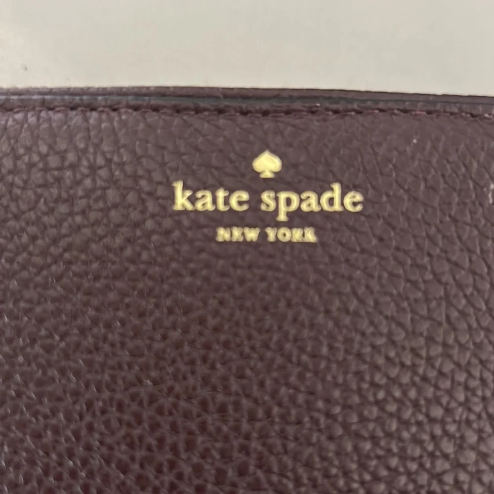 kate spade New York Pebbled Leather Zip Wallet Wristlet - Dark Brown